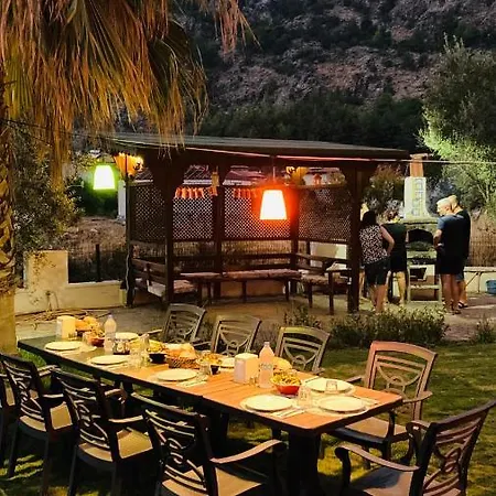 Bed & Breakfast Bybassios *