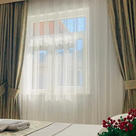 Bybassios Bed and Breakfast 3*