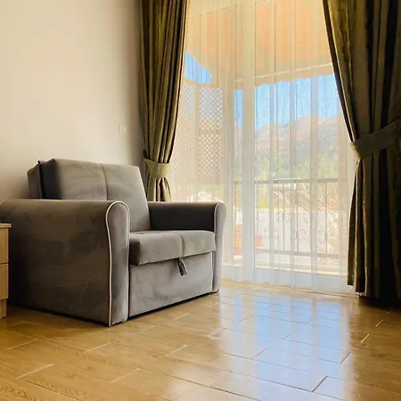 Alojamento de Acomodação e Pequeno-almoço Bybassios 3*